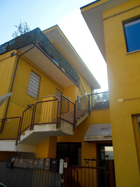 Flats4Rent Tommaso Appartement Verona Buitenkant foto