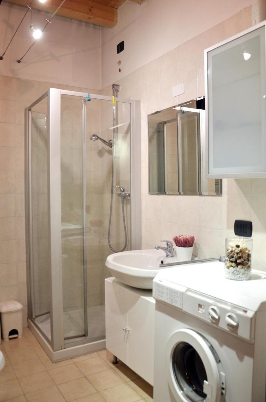 Flats4Rent Tommaso Appartement Verona Buitenkant foto